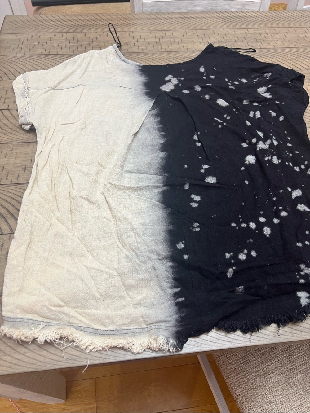 Umgee Black & Cream Split Tie-Dye Tunic Tank